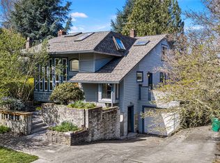 2422 E Louisa Street, Seattle, WA
