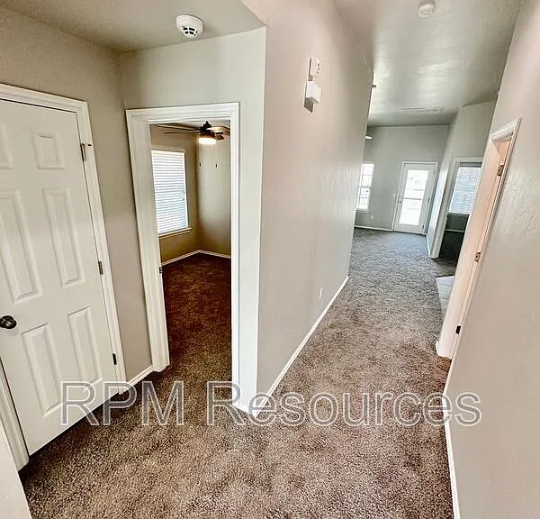11121 NW 6th Ter — Photo 4