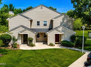 471 Hawthorne Place, Morganville, NJ 07751