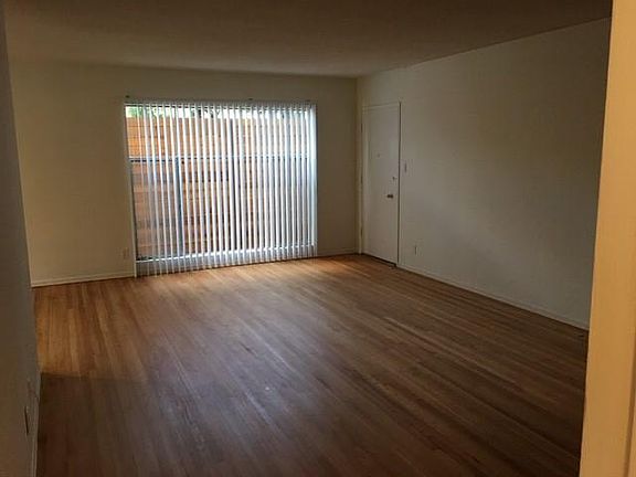 4th image of 1253 S Ogden Dr APT 4