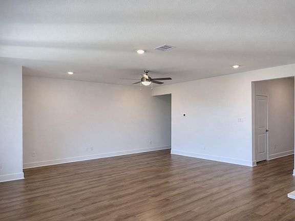 5th image of 29331 Meadowcreek Hill Dr