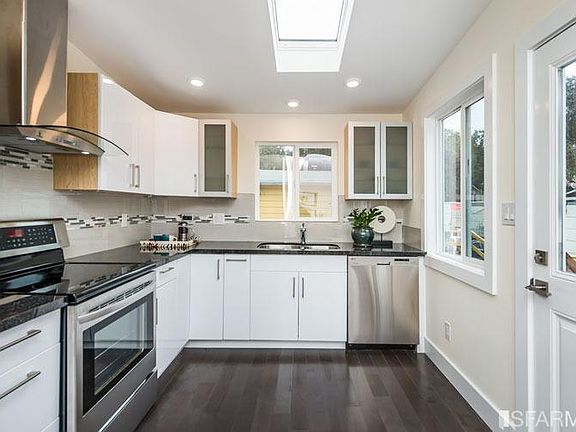 3rd image of 63 Santa Marina St