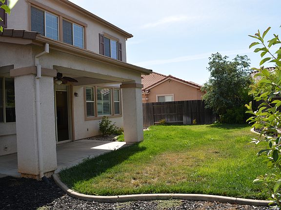 3rd image of 2198 Donovan Dr