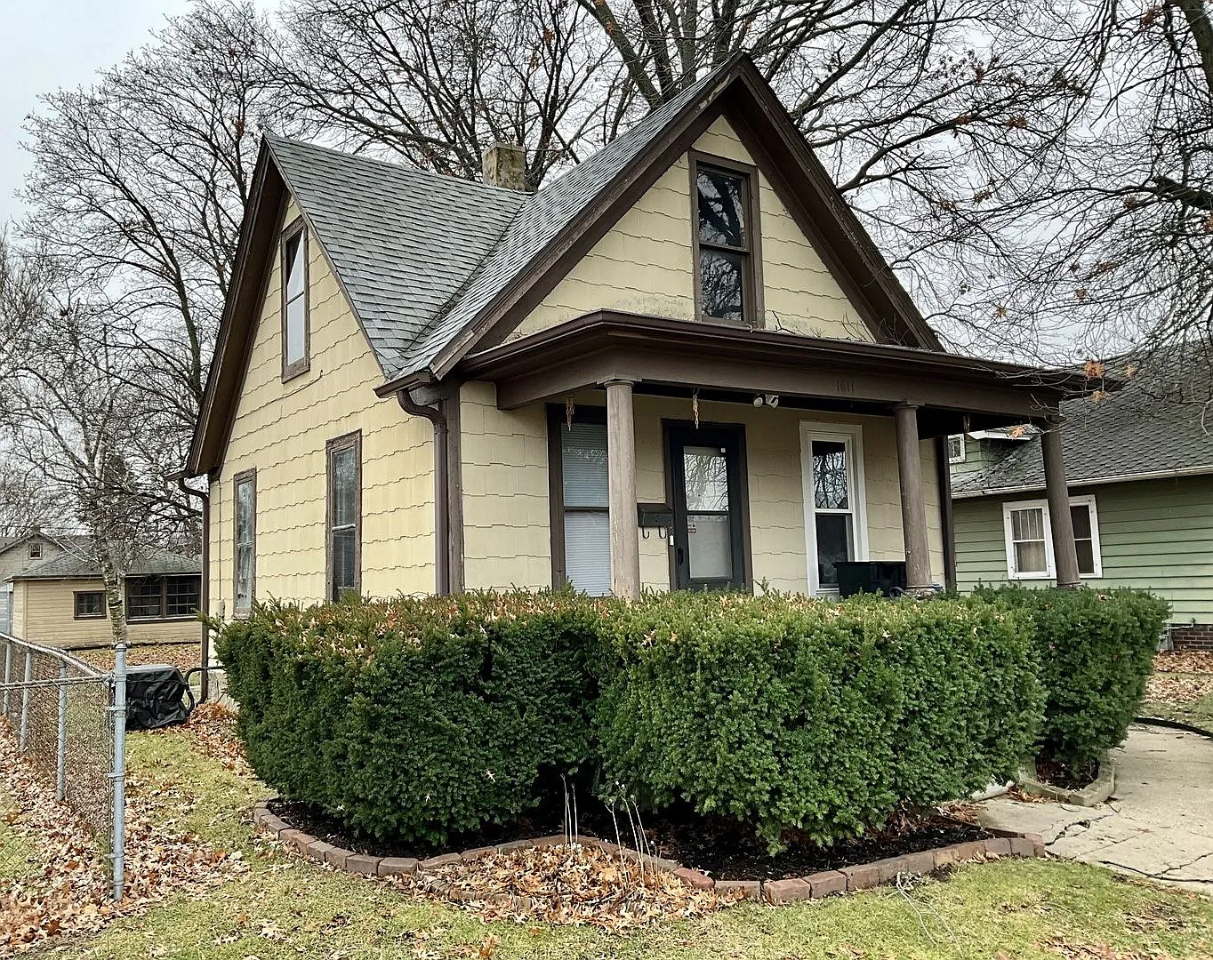 1611 15th Ave photo 1