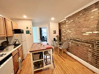 Rented by Best Apartments North Inc