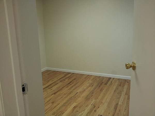 2nd image of 260 Kingston Ave