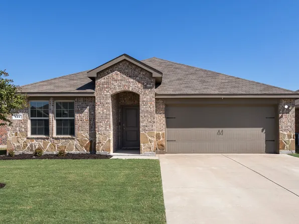 114 Admiral Ln, Caddo Mills, TX 75135