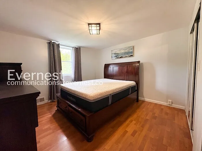 6405 Loch Crest Ct — Photo 11