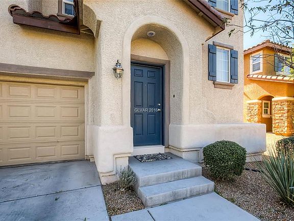 3rd image of 8793 Cavern Peak Dr