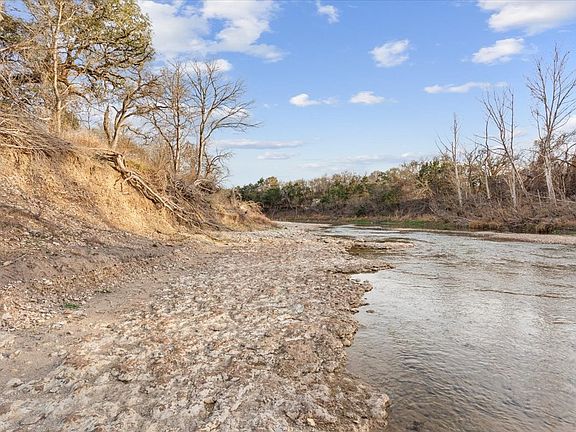 2nd image of 3692 Speegleville Rd