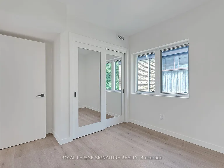 1254 Davenport Rd #4 — Photo 26
