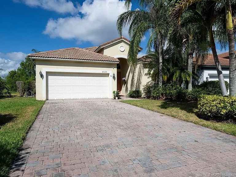 2096 NW Marsh Rabbit Ln — Photo 56