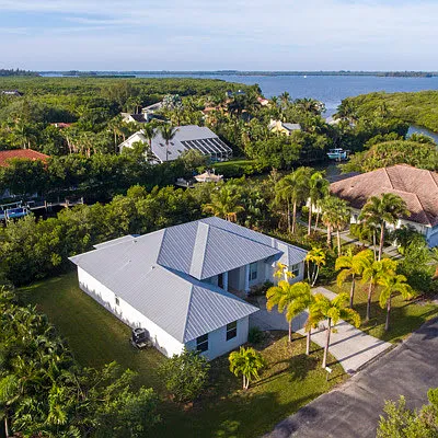 2135 Island Dr — Photo 31