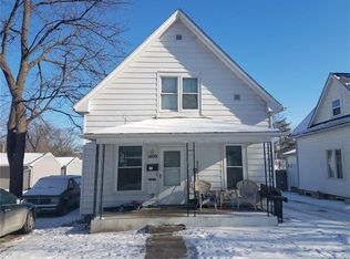 1409 K St SW, Cedar Rapids, IA 52404
