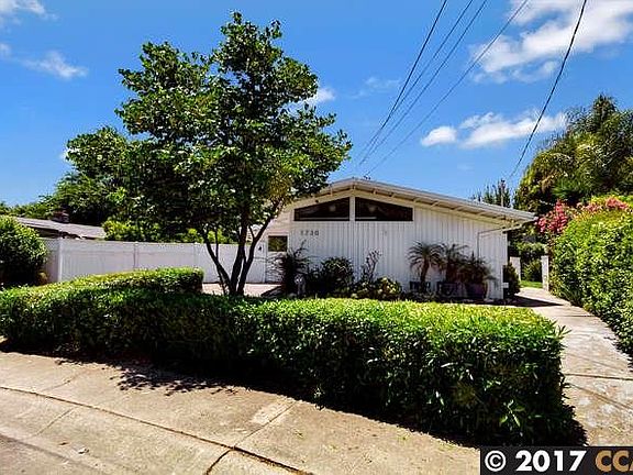 3rd image of 1730 Ravenwood Dr