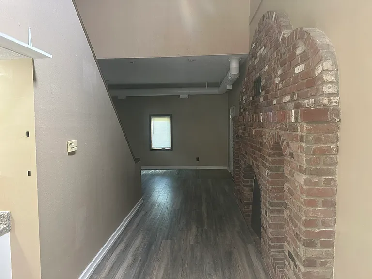 12 Hough St #12 — Photo 6
