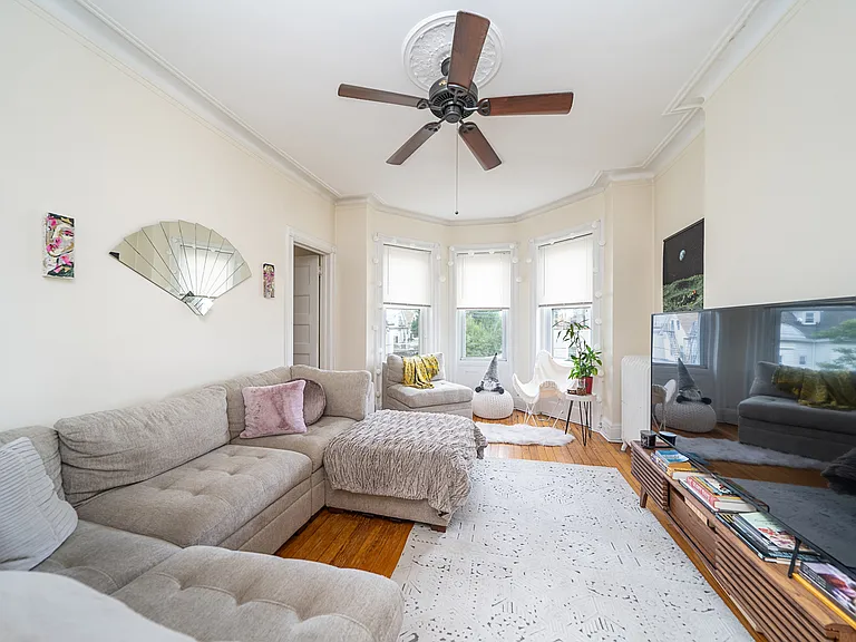 508 Hudson Ave #3 — Photo 1