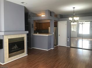 33 Wescott Rd, Bedminster, NJ 07921