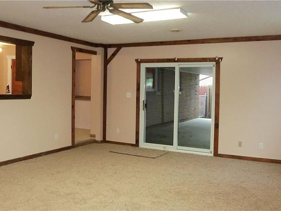 4th image of 7535 Primrose Dr