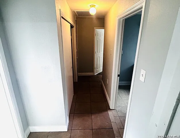 563 N San Horacio Ave — Photo 10
