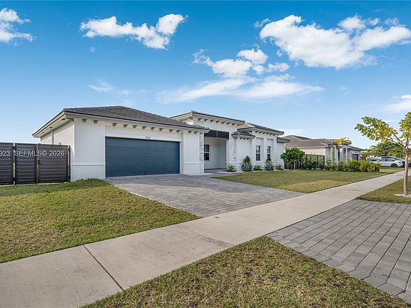 4th image of 19100 SW 132nd Pl