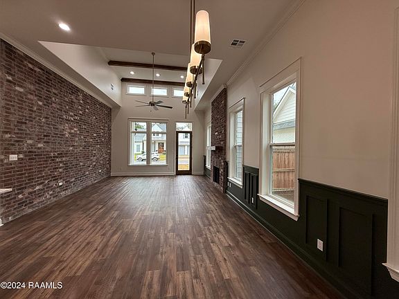 4th image of 119 Preservation Dr
