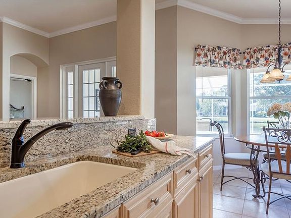 5th image of 9647 Gretna Green Dr