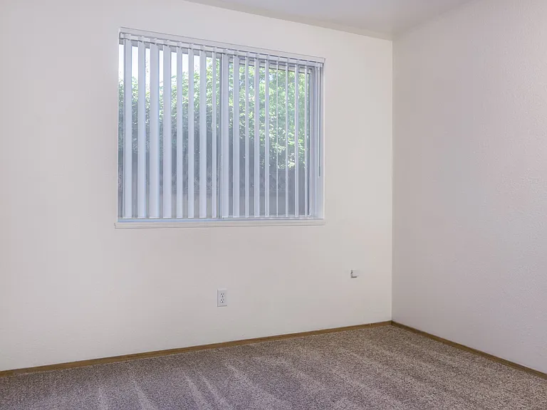 Forest Ridge Apartments — Photo 23