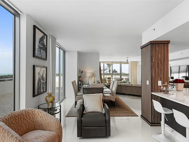 3535 S Ocean Dr #402 — Photo 18