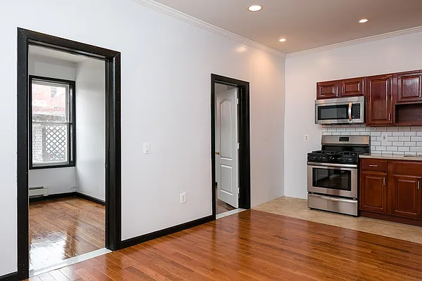 Rented by Nooklyn NYC LLC | media 11