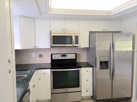 2nd image of 5479 Riverbluff Cir