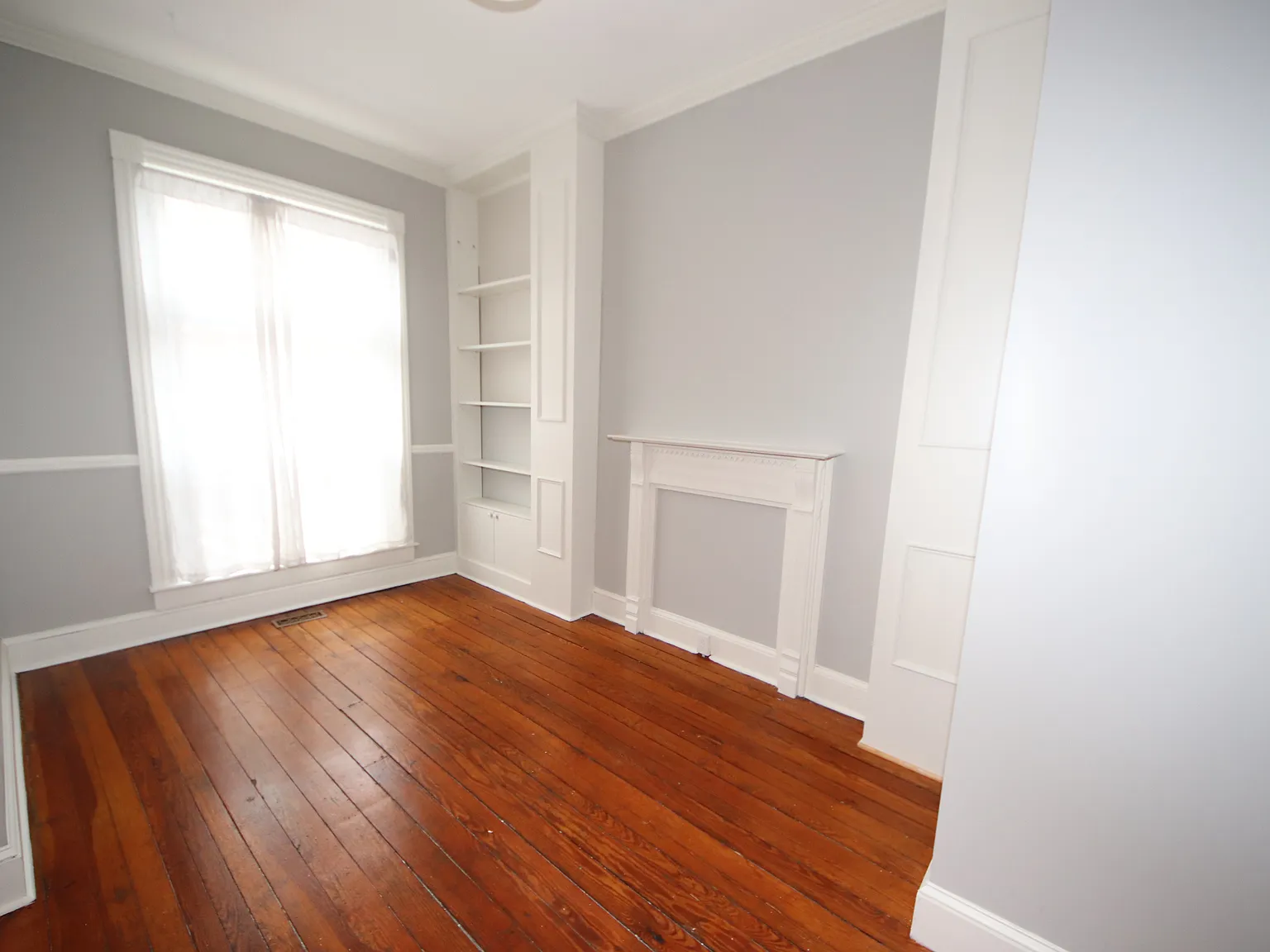 3 bed, 1.5 bath, 1713 sqft, $2,400 — Photo 4