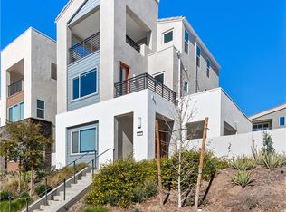 408 Treble, Irvine, CA 92618