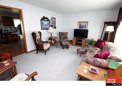 3rd image of 418 Mary Lee Dr