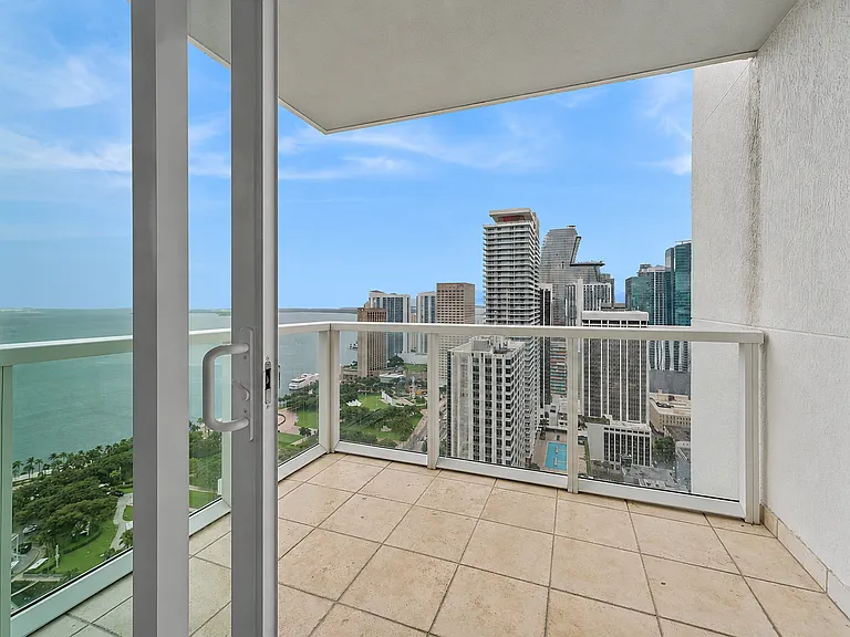 244 Biscayne Blvd #39N — Photo 9