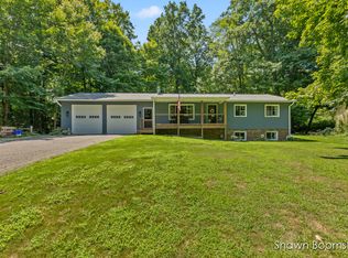 6501 Thornapple River Dr SE, Alto, MI