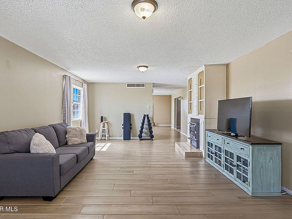 5th image of 3431 Wickham Ave