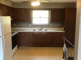 136 Johnson Rd, Wadsworth, OH 44281