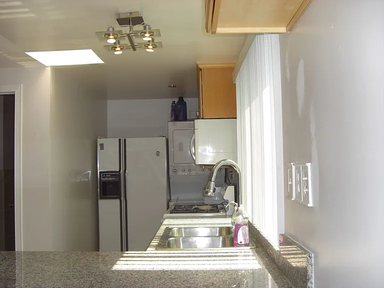 4633 Pepperwood Ave #1 — Photo 3
