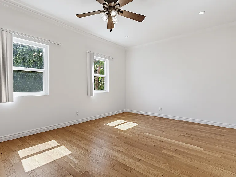 806 S Detroit St #806 — Photo 24