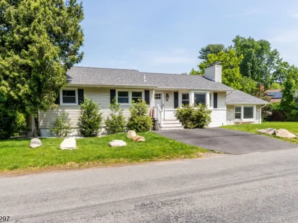 15 Lake Dr, Byram Twp., NJ 07874