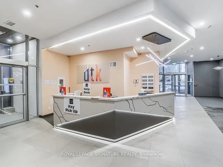 60 Frederick St #811 — Photo 3