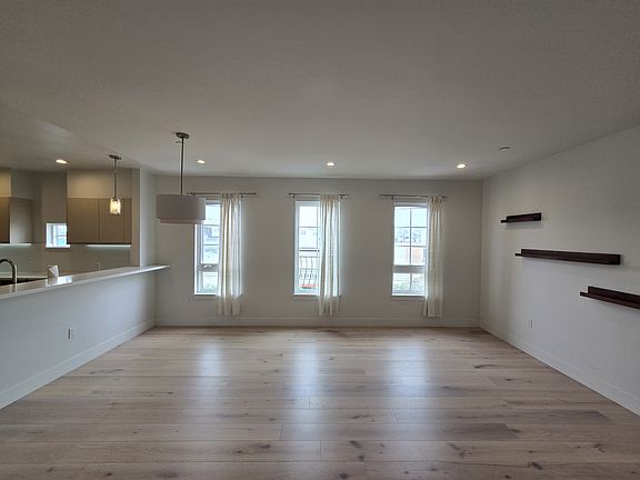 2nd image of 369 18th Ave Unit 302
