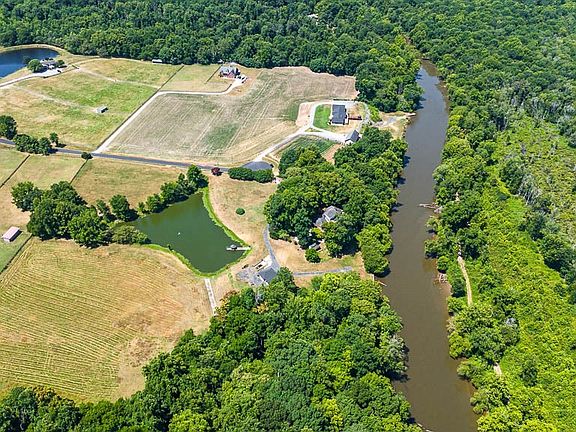 3rd image of 9300 Pamunkey River Farms Dr