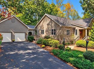 274 Cedar Glen Close, Nellysford, VA 22958