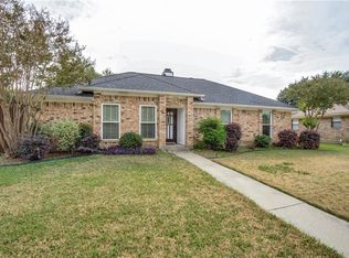 2202 Trinity Springs Dr, Carrollton, TX 75007