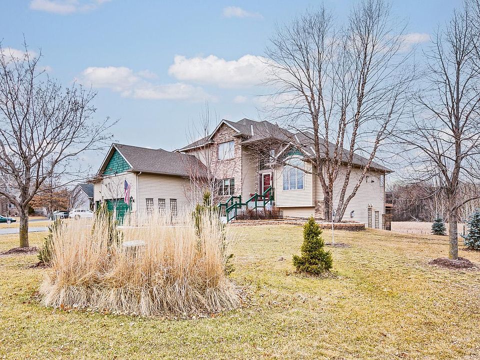 1st image of 1501 Oakview Ct