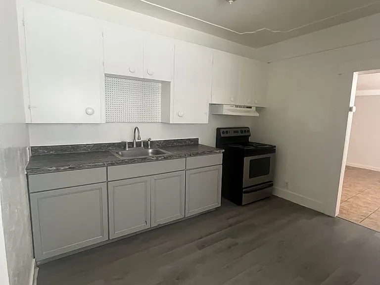 1236 Vito Ave — Photo 1
