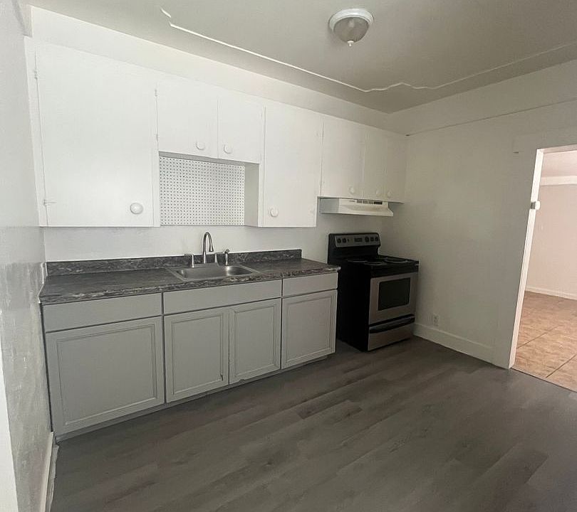 1st image of 1236 Vito Ave