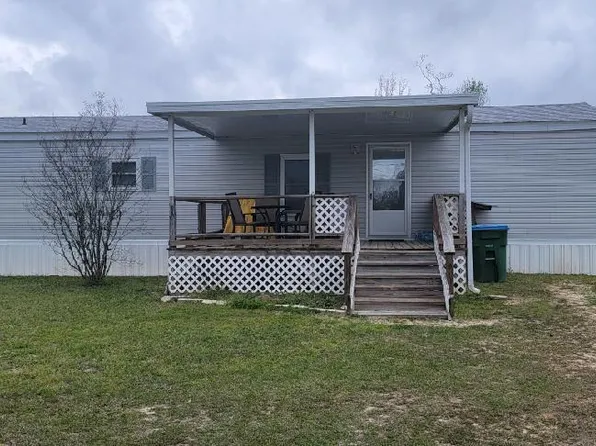 7315 Bay Crest Rd, Southport, FL 32409